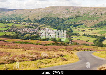 Ein Blick auf das Dorf Reeth im Swaledale in North Yorkshire, England, Großbritannien, Uk Stockfoto