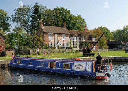 Dapdune Wharf Fluss Wey Guildford Stockfoto