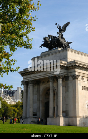 Wellington Arch am Hyde Park Corner in Belgravia, London Stockfoto