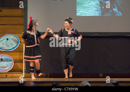 Thai Kulturtag Ereignis in der Brangwyn Hall in Swansea. Die jährliche Veranstaltung ist ein Fest der Kultur von Thailand. Stockfoto