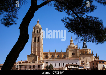 Altstadt und Kathedrale von Segovia Castilla Leon Spanien Centro Histórico y Catedral de Segovia Castilla Leon España Stockfoto