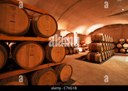 Kanada, Ontario, Niagara-on-the-Lake, Weinkeller in Jackson Triggs Winery Stockfoto