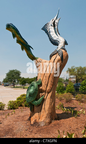 Mississippi, Biloxi, Holz-Skulptur des Künstlers Marlin Miller, geschnitzt aus dem Stand toten Baumstamm zerstört durch den Hurrikan Katrina Stockfoto