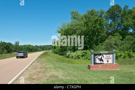 Mississippi, Natchez Trace Parkway, Ortseingangsschild in der Nähe von Natchez Stockfoto