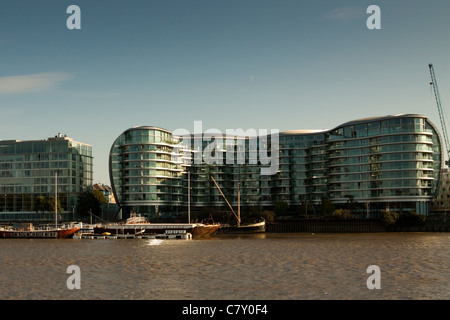 Albion Riverside Gebäude am Ufer der Themse, Battersea, London, England, UK Stockfoto