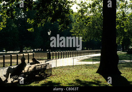 Großbritannien, England, London, Hyde Park, Rotten Row gehen Stockfoto