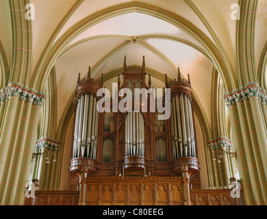 Orgel in der Kirche St. Krebse in Riga, Lettland. Stockfoto