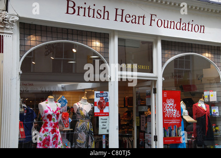 British Heart Foundation Charity-Shop in Bad UK Stockfoto