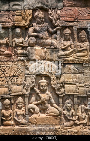 Bas-Reliefs. Terrasse des Lepra-Königs. Angkor. Kambodscha Stockfoto