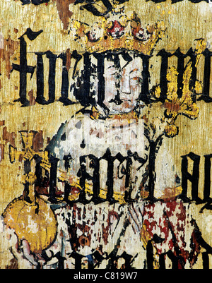 Binham Priory, Norfolk, Lettner. König Henry 6. Aufdruck mit Text von Cranmers Bibel in der Reformationszeit. Krone Stockfoto