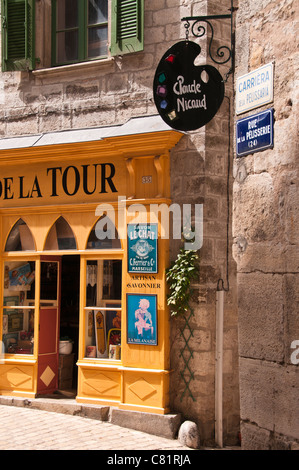 Seife, Shop, Savonnerie, Place De La Halle, Saint-Antonin-Noble-Val, Tarn-et-Garonne, Midi-Pyrénées, Frankreich Stockfoto