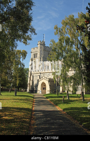 Kirche St. Peter und St. Paul, Tring, Hertfordshire, England. Die Mutter von George Washington begraben. Stockfoto