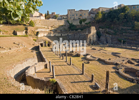 Ausgrabungen der antiken römischen Amphitheater, Volterra, Toskana (Toscana), Italien Stockfoto