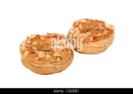 Paris-Brest-Desserts isoliert auf weißem Hintergrund Stockfoto