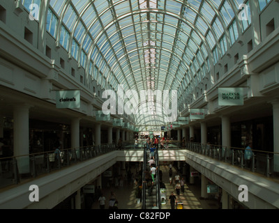 Royal Priors Shopping Centre, Leamington Spa, Warwickshire, England Stockfoto