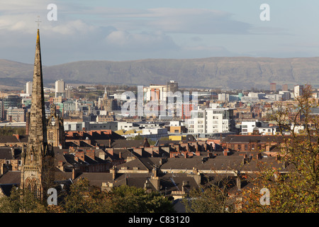 Nord-West Blick über die Skyline von Glasgow aus Queens Park, Scotland, UK Stockfoto