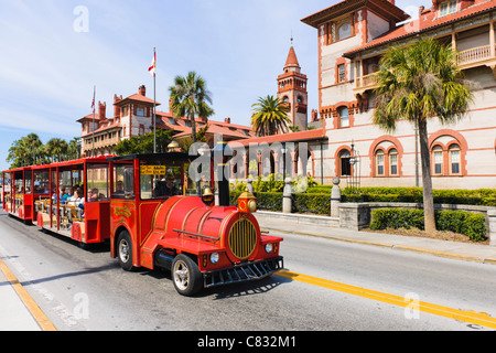 Touristische Zug Wagen Fahrt, Flagler College, St. Augustin Stockfoto