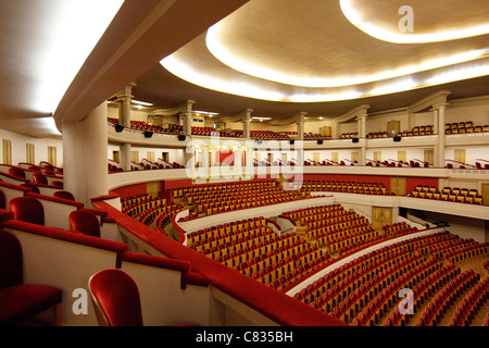 Offiziell heißt der Brüsseler Oper Le Théâtre Royal De La Monnaie (Koninklijke Muntschouwburg). Verkürzte und beliebt Stockfoto