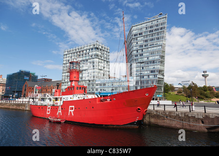 Ehemaligen Mersey Bar Feuerschiff vertäut Planeten in Canning Dock, Liverpool Stockfoto