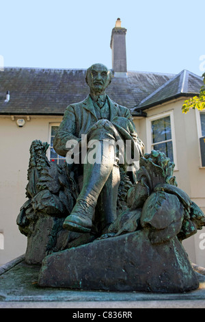 Statue von Thomas Hardy in Dorchester Stadt Dorset Stockfoto