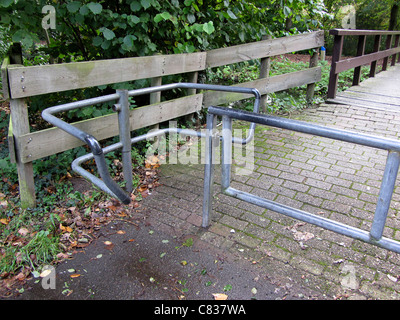 Eisernes Tor für Fußgänger nur Alblasserdam, Niederlande Stockfoto