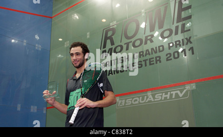 Ramy Ashour (Ägypten) gewann den 2011 ROWE British Grand Prix in Manchester gegen Welt Nummer 1 Nick Matthew (England) Stockfoto