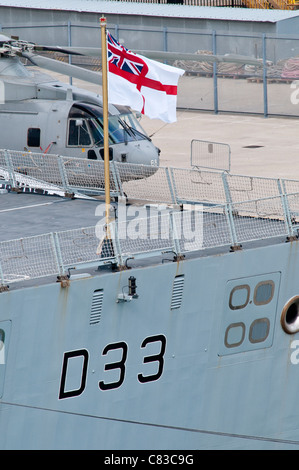 HMS Dauntless Art 45 Zerstörer in Portsmouth Dockyard Stockfoto