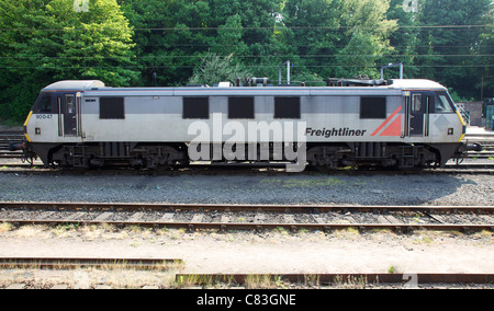 Freightliner Zug 90047 Motor elektrische Lok am Bahnhof Ipswich Stockfoto