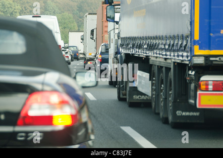 Verkehr auf der Autobahn, Stau, Deutschland Stockfoto