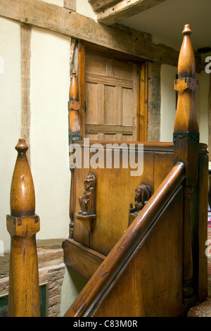 Großbritannien Immobilien. Kunst & Kunsthandwerk stil Treppen. Stockfoto