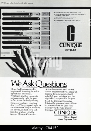 Volle Magazin Anzeigenseite circa 1984 Werbung CLINIQUE Kosmetik Hautprodukte Stockfoto