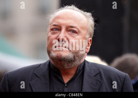 Ehemaligen Abgeordneten George Galloway auf der Anti-Krieg Masse Versammlung am 10. Jahrestag der Invasion von Afghanistan Stockfoto