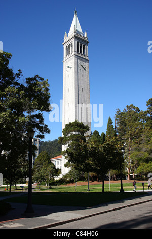 SATHER TOWER BERKELEY UNIVERSITY OF CALIFORNIA BERKELEY CALIFORNIA USA 27. September 2011 Stockfoto