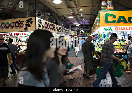 Menschen beim Einkaufen in den belebten zentralen Chinatown Markt in Adelaide Südaustralien Stockfoto