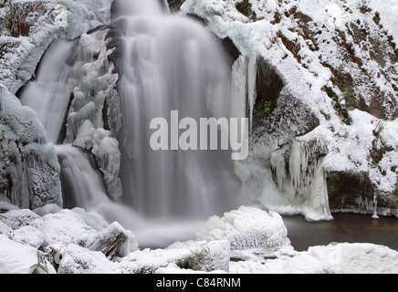 Triberger Wasserfall im Winter, Schwarzwald, Deutschland Stockfoto