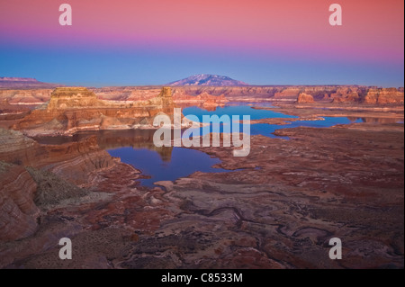 Es ist 30 Meilen Romana Mesa auf der Nordseite des Lake Powell. Glen-Schlucht-Rec-Bereich. Späten Licht und Sonnenuntergang. Stockfoto