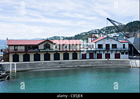 Der Bootsschuppen und Te Raukura Wharewaka Funktion Zentrum an der Waterfront Wellington Nordinsel Neuseeland NZ Stockfoto