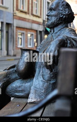 Statue von Adolphe Sax, belgischer Musikinstrument Designer und Erfinder des Saxophons, Dinant, Belgien Stockfoto