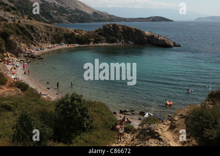 Strände in Stara Baska an der Südküste der Insel Krk, Kroatien. Stockfoto