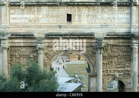 Triumphbogen des Kaisers Septimius Severus römische Forum Rom Stockfoto