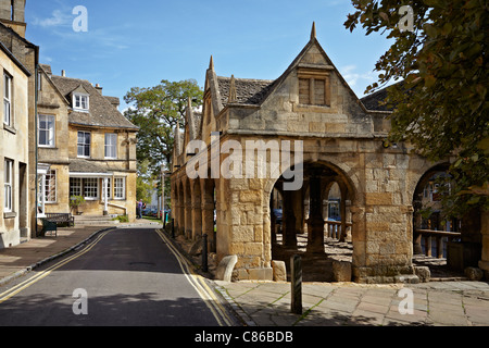 Chipping Campden Market Hall. Die alte Markthalle in Chipping Campden Cotswolds England stammt aus dem Jahr 1627 Stockfoto