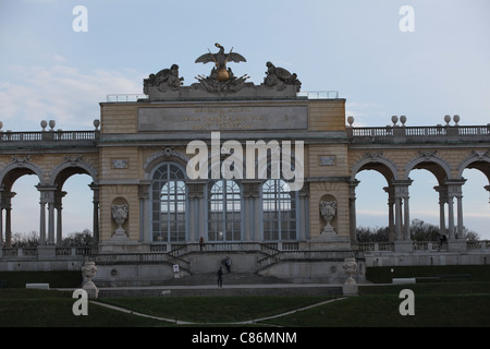 Gloriette, Schloss Schönbrunn, Wien, Österreich Stockfoto