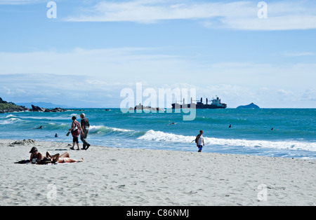 Der schöne Sandstrand von Mount Maunganui und Omanu Strände Bay of Plenty Nordinsel Neuseeland NZ Stockfoto