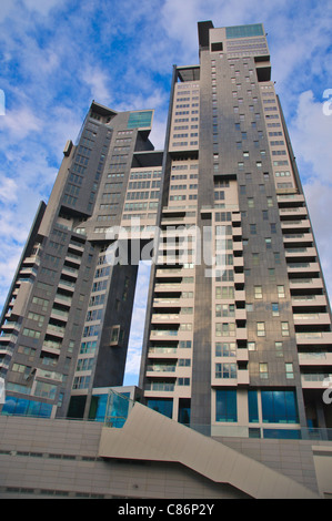Nahezu vollständige Sea Towers Gebäude an den Strand von Gdynia Pommern Polen-Nordeuropa Stockfoto