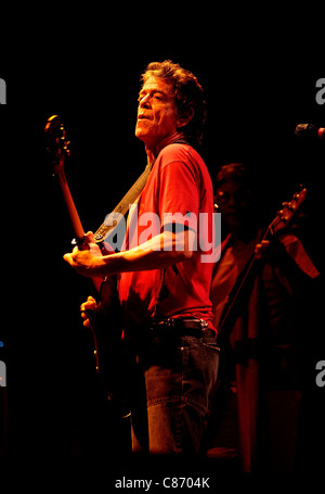 BELFAST, Großbritannien - 24 Juni: Lou Reed führt auf Belfast Waterfront am 24. Juni 2008 in Belfast, Nordirland Stockfoto