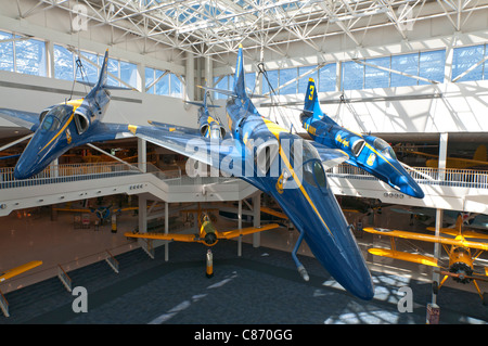 Florida, Pensacola, National Museum of Naval Aviation, A-4E Skyhawks der Blue Angels Flight Demonstration Squadron Stockfoto