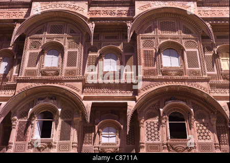 Mehrangarh Fort aus dem 18. Jahrhundert Abschnitt, die Waffenkammer, in Jodhpur in Rajasthan, Nordindien Stockfoto