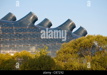 Detail der Außenhaut des modernen Grazer Kunsthaus (Kunstmuseum Graz) vom Architekten Peter Cook und Colin Fournier, Steiermark, Österreich Stockfoto