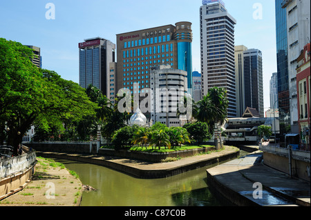 Masjid Jamek Moschee am Zusammenfluss der Flüsse Klang und Gombak, Kuala Lumpur, Malaysia Stockfoto