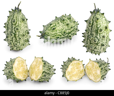 Kiwano Melonen set isolierten auf weißen Hintergrund Stockfoto